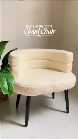 My dream cloud chair is finally here!! ☁️✨ #cloudchair #cloudsofa #aestheticcloudchair #cloudsofachair #sofa #sofachair #CapCut 
