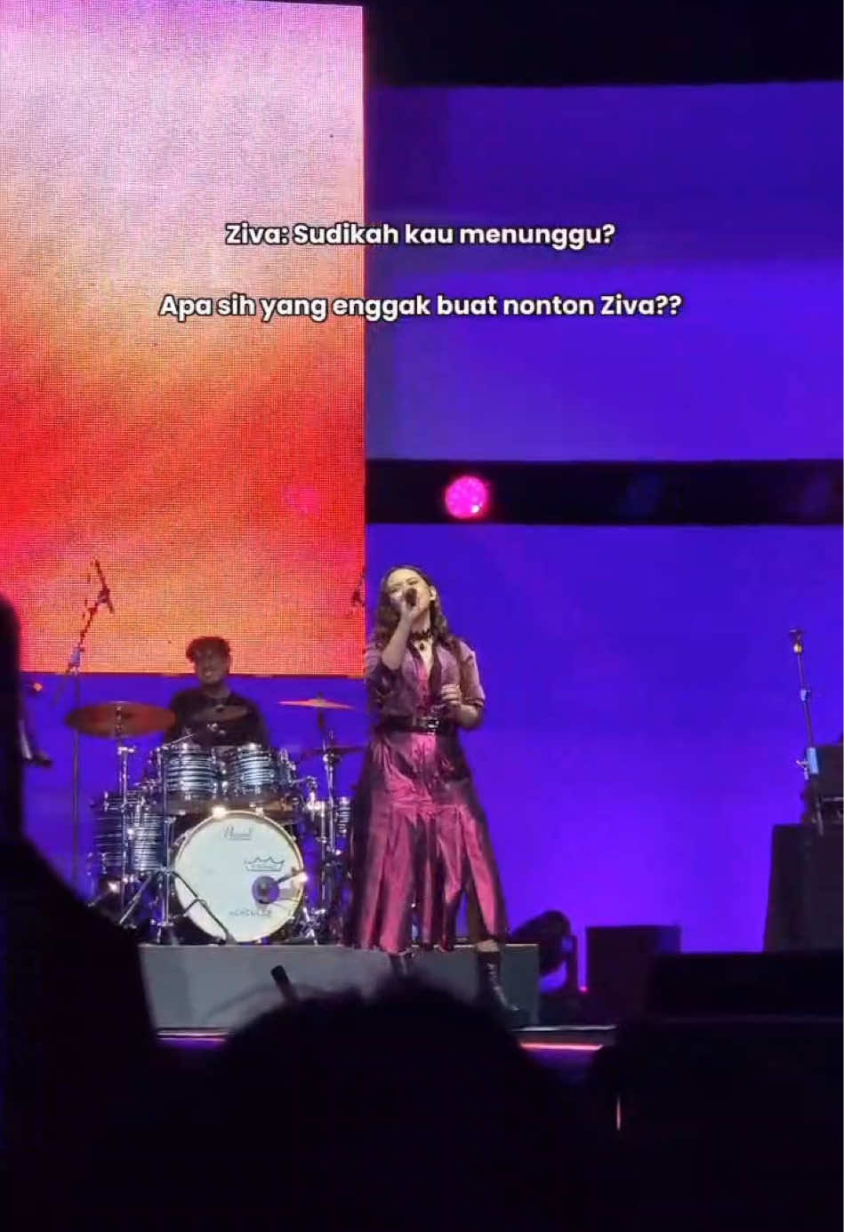 Ziva Magnolya at BNI Java Jazz Festival 2025 🎶💫 Suara yang kuat, emosi yang dalam. Siap-siap dibawa terbang bareng Ziva di panggung jazz paling megah tahun ini! ✨ Jangan lewatkan promo-promo spesial dari BNI. Cek di sini: bni.id/JJF2025 #BNI46 #BNIJJF2025