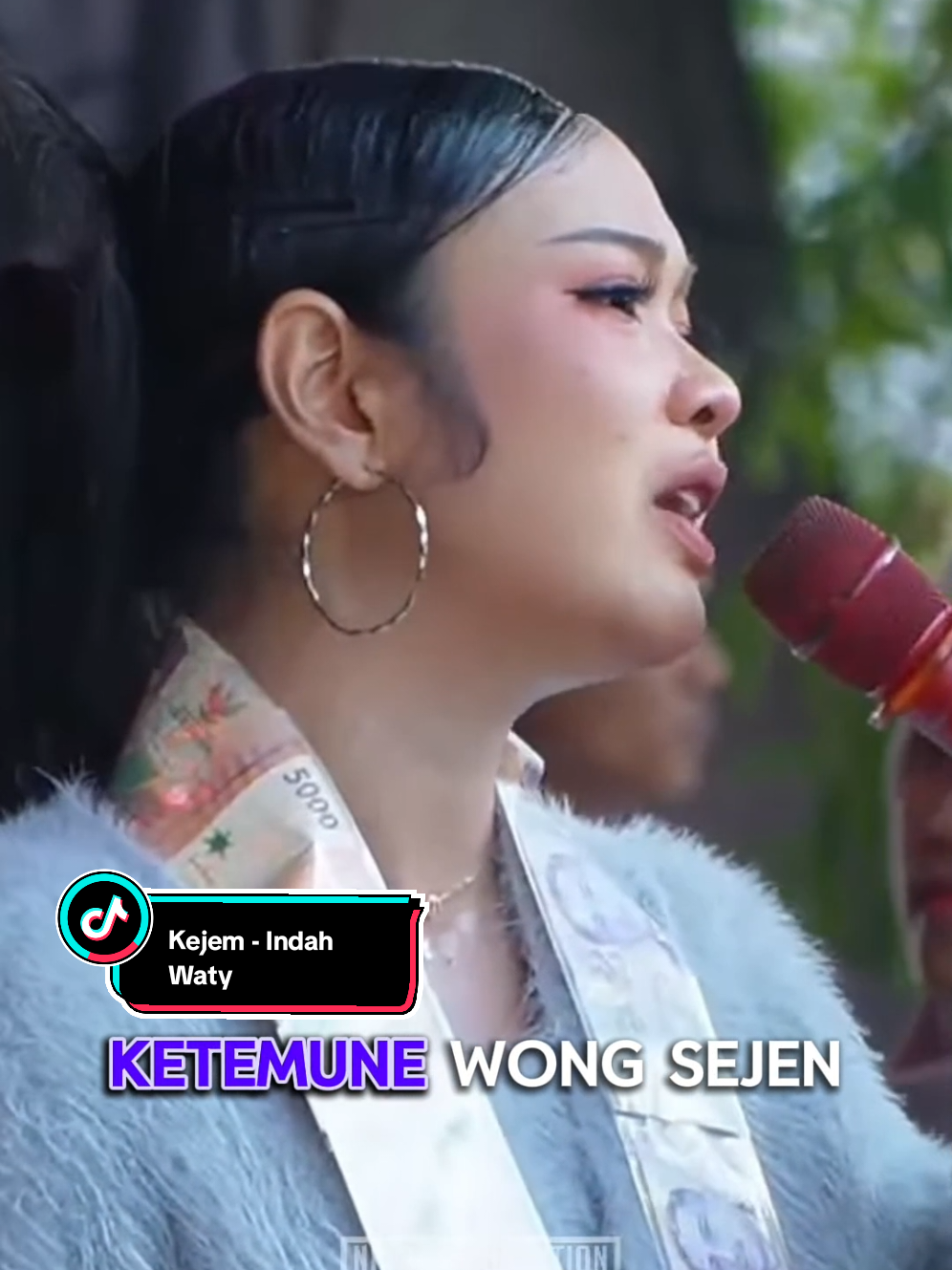 Tiwas Di sayang sayang malah milih wong lian KEJEM - @indahwaty23  @GALLANTRY MUSIC OFFICIAL  @kimochi.team @kameramenperjaka   #fyp?lewatberanda #fyppppppppppppppppppppppp #tarling_indramayu_cirebon #indahwaty #gallantrymusic  #tarlingpantura #kejem #tarlingterbaru #viral 