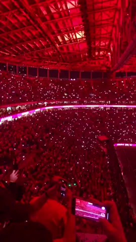 Rams Park Işıl ışıl Stadımızın Atmosferi ışıklandırma sistemiyle daha bi güzel hale geldi ŞAMPİYONA YAKIŞIR ŞEKİLDE 💛❤️👑🏆 #Rams #Ramspark #Alisamiyen 