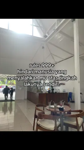 jauh jauh manusia playing victim #lewatberanda #playingvictim #skipp #foryou #foryoupage 