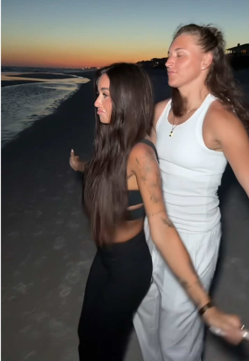 little late night vibe #fyp #wlw #dating 