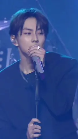 OMG I'M LITERALLY CRYING RN!!! FINALLY WE GOT TO SEE BLIND LIVEE PERFORMANCE ON WEVERSE CON 😭 I CAN'T GO SEE THEM IN PERSON BUT THIS ONE OF THE BEST THINGS EVER!! #enhypen #weversecon 