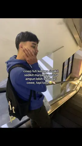 sejajalan dia minta dipegangin karna sakit gigi 😭😭 #fyp #4u #bucin 