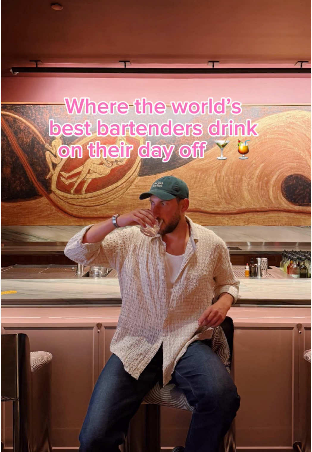 Did you know there's a cocktail bar hidden above Eleven Madison Park in NYC? Recently ranked #11 on North America's 50 Best Bar list, Clemente Bar, which opened a little over 6 months ago, has already made a name for itself. Sebastian Tollius, the man behind the incredible cocktails at Clemente shows me around his bar and then takes me to one of his favorite cocktail bars in NYC! #nyc #nycrestaurants #elevenmadisonpark #nyctravel #nycthingstodo #nyceats 