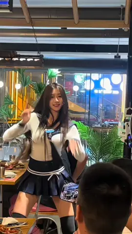 時間過得真快，一天馬上又結束了😮😮#可愛い #女の子 #ダンス #cute #dance #smile #girls 