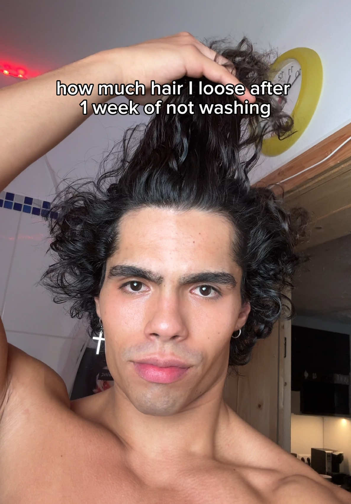 How much hair do I loose after 1 week of not washing it❌🧑🏾‍🦱