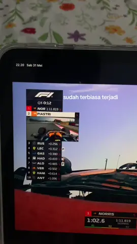 sekarang cuma nungguin P3 siapa 🙂 #formula1 #f1 #fyp #mclaren #oscarpiastri #landonorris 
