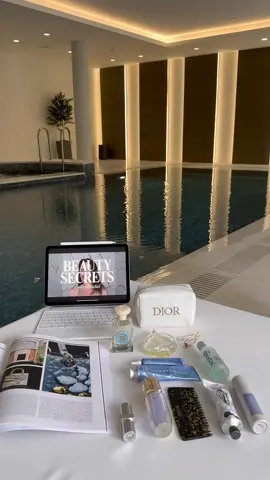 🧖🏽‍♀️🍸💸📖 •• #richgirlaesthetic, #luxurylifestyle, #aesthetic, #classy, #foryou #Lifestyle, #photodump, #aesthetic, #fyp, #viral 