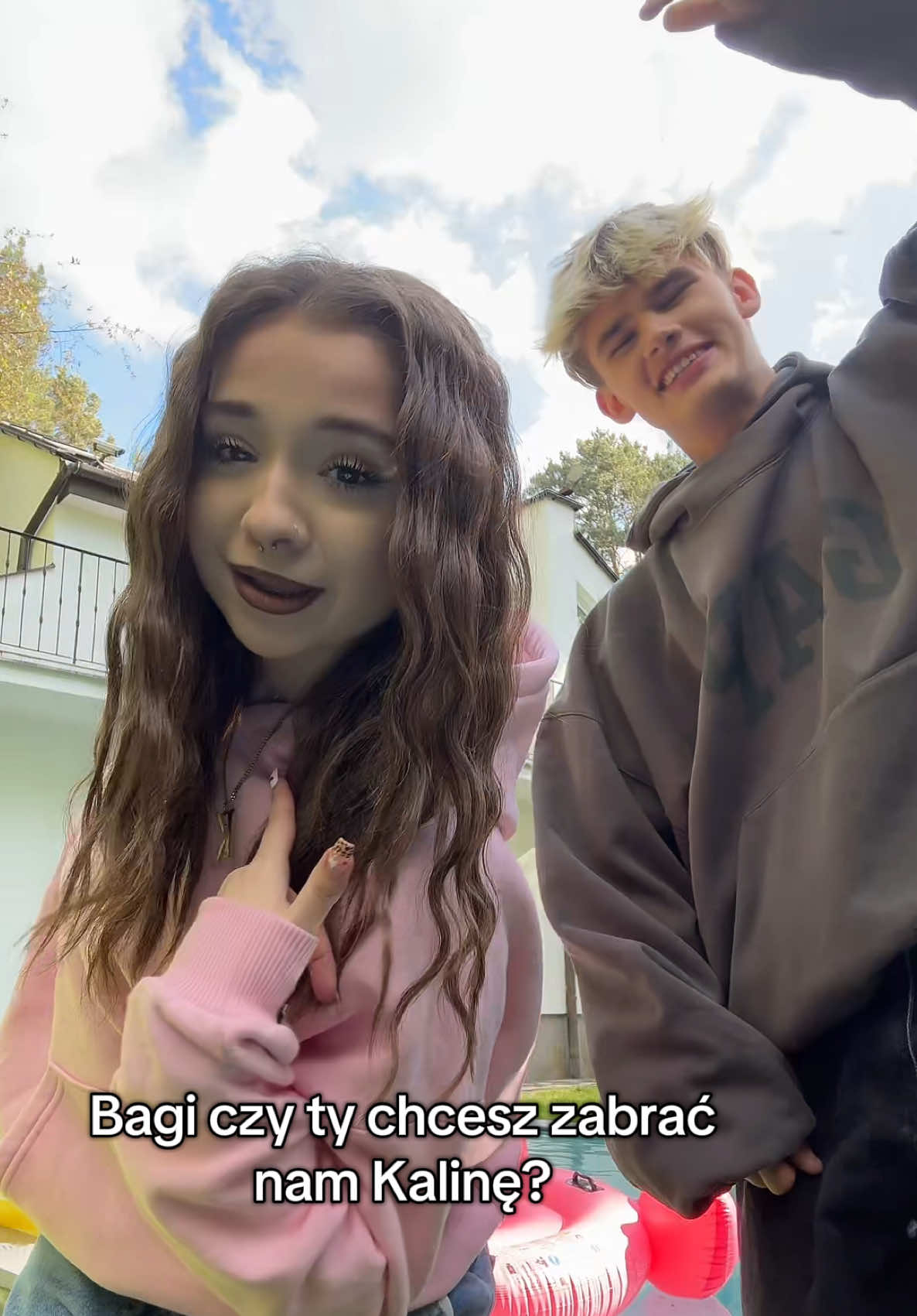 @Bagi co to ma być 🤨🔥