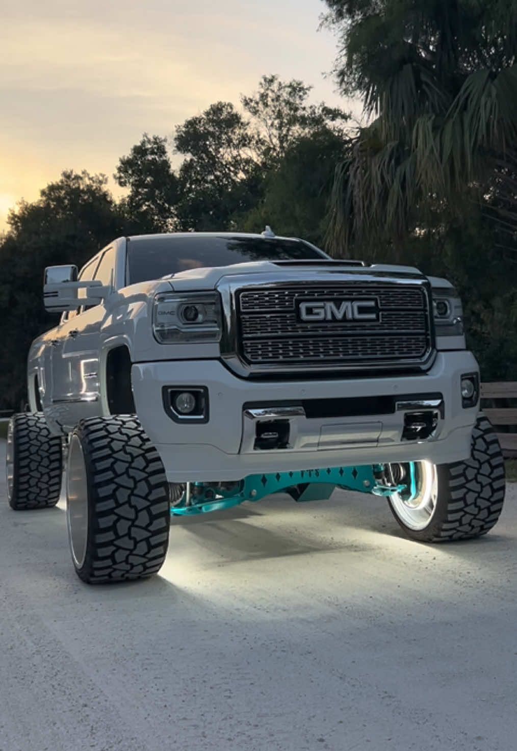 🦈 #l5pduramax #fyp #denali #trucktok #GMC #viral #fypage 