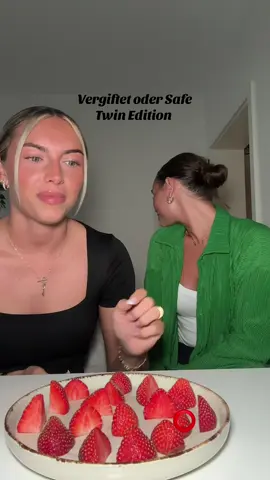 #challenge #vergiftet #safe #twinedition #strawberry #funny #trend #viral #fyp #foryou  @Emely 