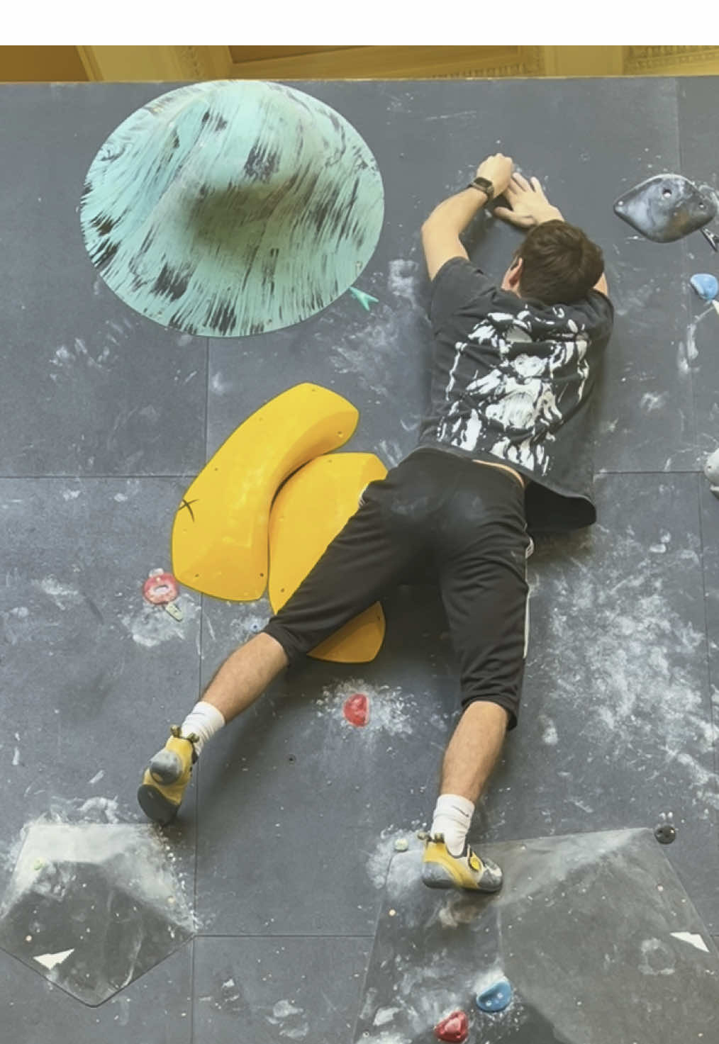 🚷🐐 #climb #slab #bouldering 