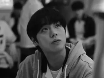 حاولت اظبطه بس ماش#4u #onehighschoolheroes #weakhero #fypシ゚ #kdrama #fyppppp #اكسبلور #كيدراما #moving #greenscreen 