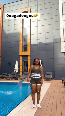 ☺️☺️☺️on se détend dans le pays des hommes intègres. Où sont mes Burkinabés? 