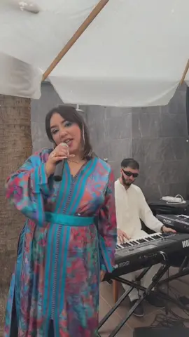 Allo mama? Beldi and bounce! ✨👁️ Chuia mn bzaf, b9aw 3l 9erss 👀 @S.Treize let’s gooo 🥶 #khtek #streize #fyp #snippet #morocco #moroccanrap 