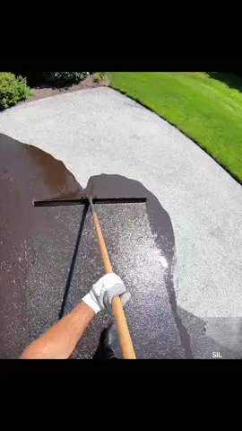 Feeling the heat? #sealcoating #new #sealcoatingislife #asmr #usa #fyp #work #capcut 