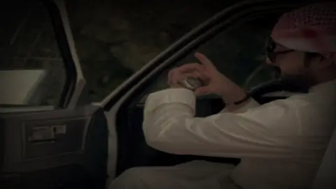 #رجعت_اضحك_نفسي #تصميم_جديد_انشاءالله_ينال_اعجابكم #متابعه_ولايك_واكسبلور 