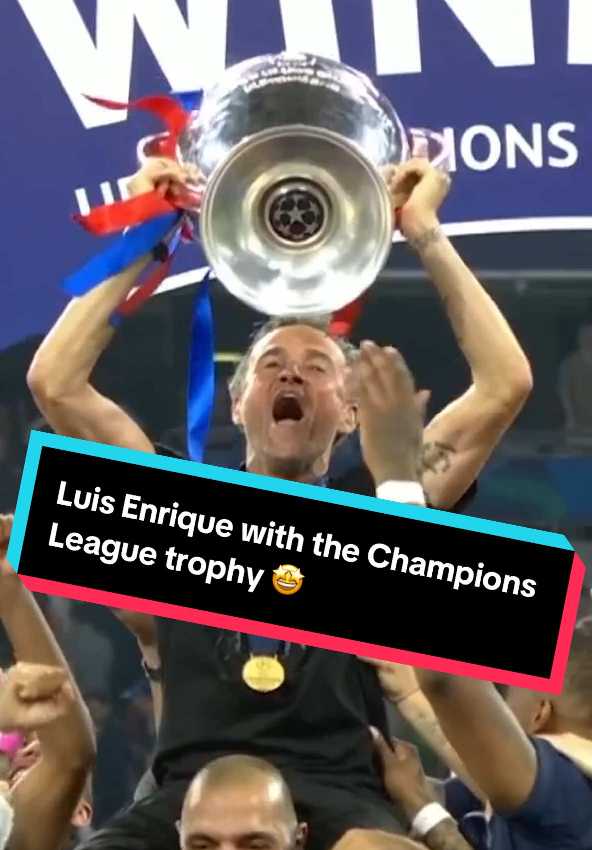 Luis Enrique with the Champions League trophy 🤩 #ucl #championsleague #uclfinal #luisenrique #psg 