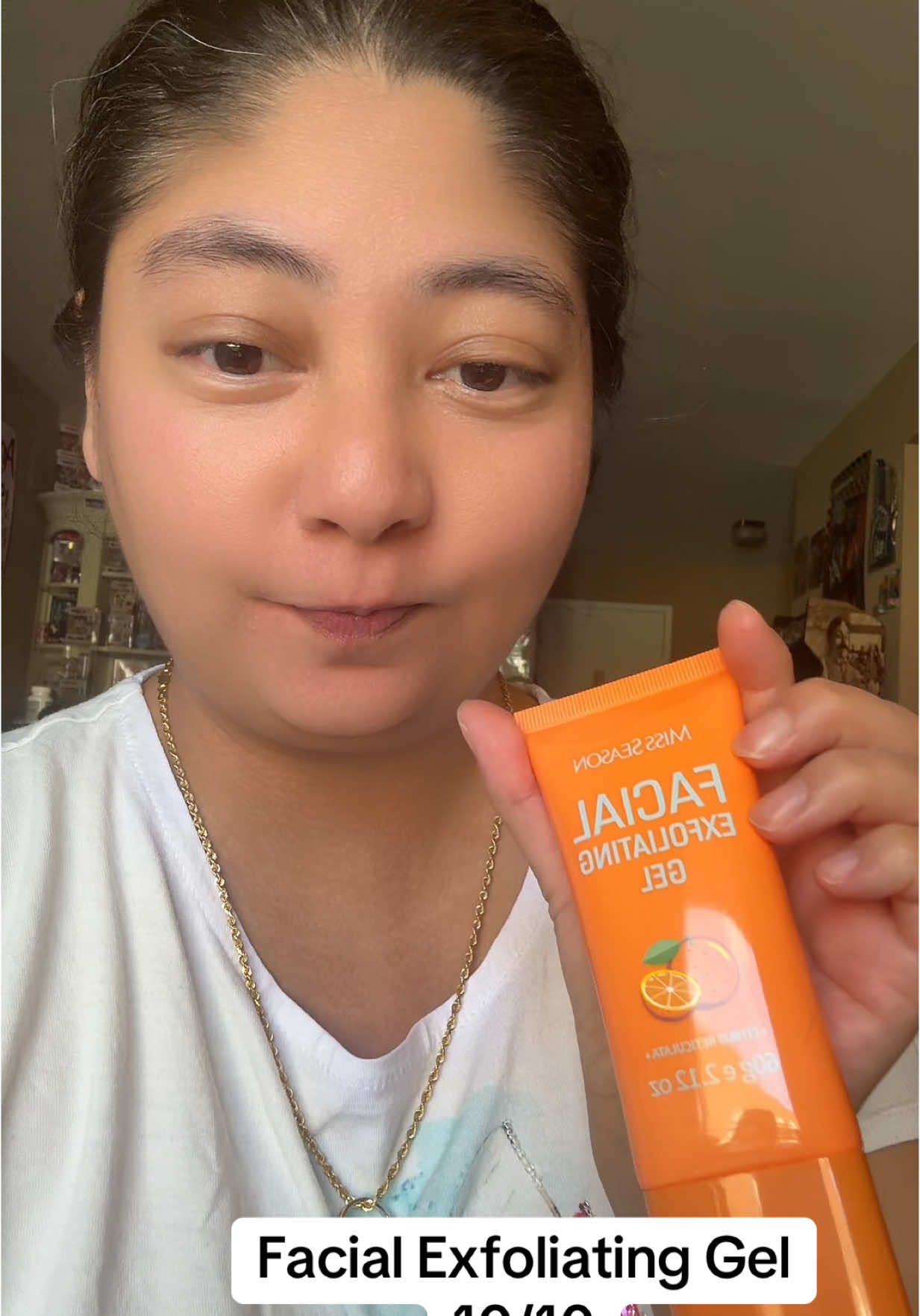 #greenscreen @MISS SEASON #facialexfoliating #Gel #Facial #exfoliatinggel #fyp #tiktokshop #tiktokmademebuyit #orangeenzymes #hydrating #facialtreatment #facialexfoliatingcream 