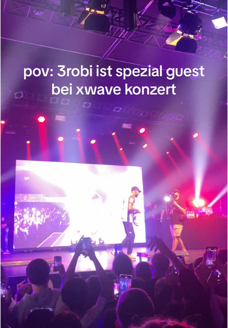 #xwave #3robi #frankfurt #butchcup #bangowhite #spezialguest #fyp #konzert 