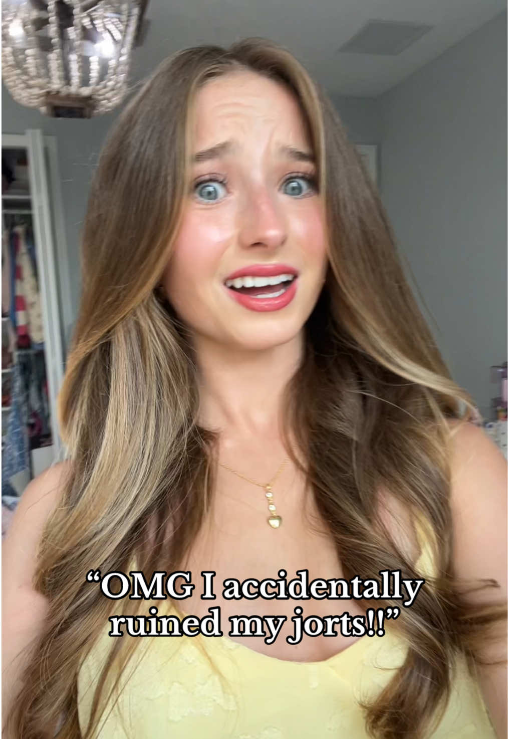 I think they’re so ugly…🤷‍♀️ #jorts #fashiontok #viral #fashiontrends #jortsoutfits #relatable #clothes #outfits #makeup #beauty #hottake #fashioninfluencer #unpopularopinion 