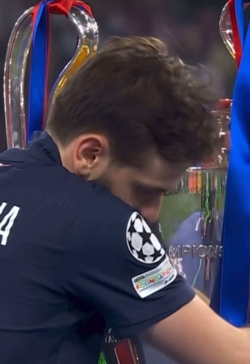 🥹 His dreams…step by step 🏆 #psg #championsleague #khvichakvaratskhelia #cup #france #paris #goals #georgia🇬🇪 #victorious #fyp 