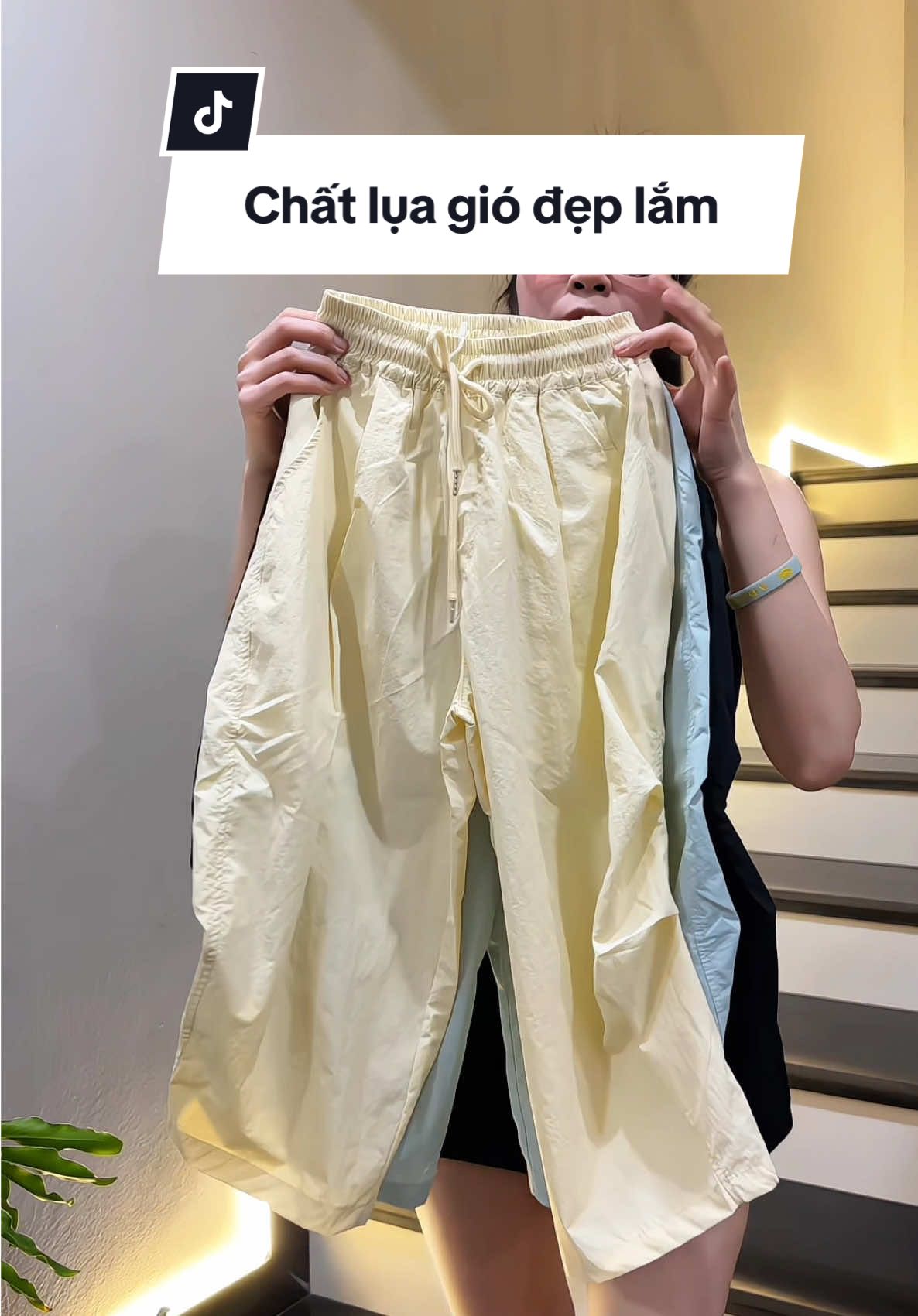 Chất lụa gió đẹp lắm các mẹ ạ .size đến 50kg #thanhtamkids #domuahechobe #quanxuongchobe giá có thể thay đổi 