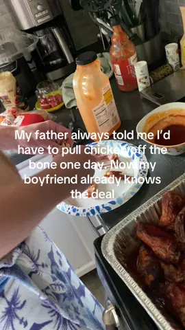 Any meat on a bone 🤮🤮🤢🤢🤢🤢🤢🤮🤮🤮🤮🤮🤢🤢🤢🤢🤢🤢