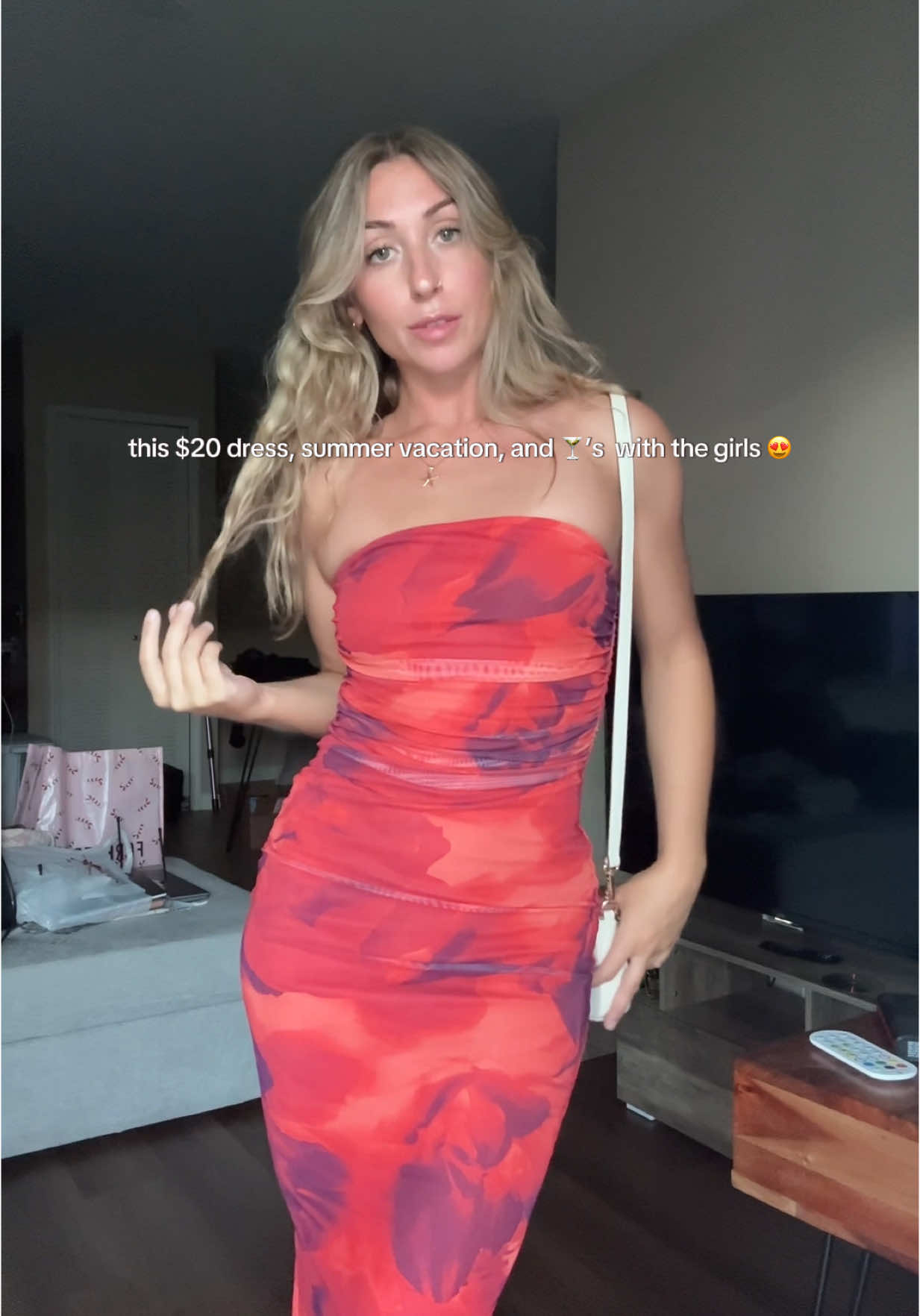 this dress is perfect for summer, cruises, vacation, dinner/drinks w the girls and it’s literally $19 rn 🥰 #summerdress#vacationoutfits#girlsnight#cutedress#cruise#beachy#tiktokshopfinds 