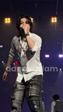 I got splashed by Mingi guys😭🫶🏻 #ateez #kpopmasterzinkualalumpur #kpopmasterzinkl #kpminkl #kpminkualalumpur #mingi 