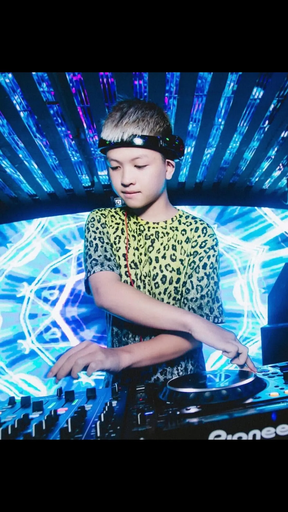 BASS DOWN LOW - Long Nhat 🔥#xuhuong #xhhhhhhhhhhhhhhhhhhhhhhh #fyp #viral #xuhuongtiktok #tiktok #dj #djlongnhat 