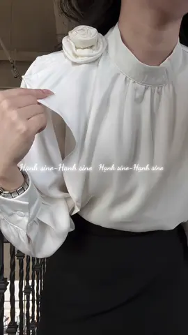 #xhuong #xh #tiktok #vayxinh #thoitrang #homnaymacgi #thoitrangcongso #viral #trending #homnaymacgi #trend #LearnOnTikTok #phoido #xhtiktok #style #quanao #fashion #outfit #fyp #foryou #thoitrangtiktok 