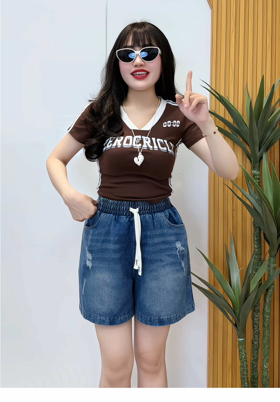 Quần jean mềm cạp chun lưng cao ống rộng có bigsize #thaokaki #quanjean #quanongrong #quanduinu #quanshort #quannuxinh #quannu 