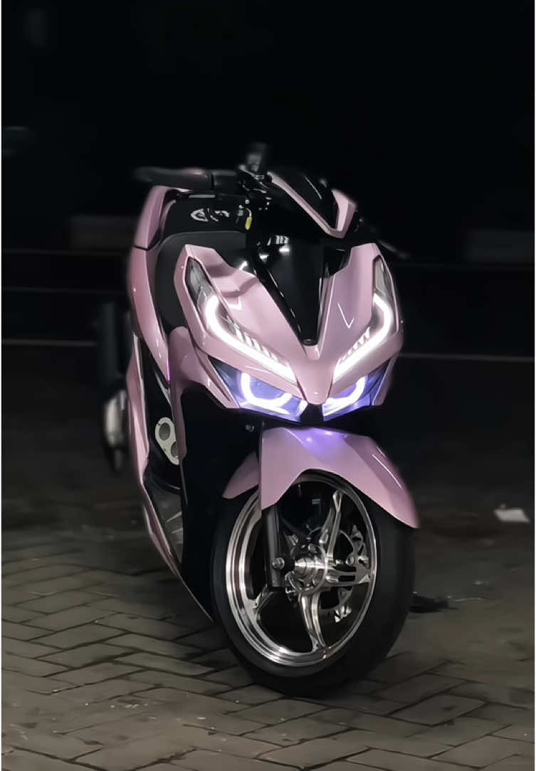 Happy weekend #vario #fyp #varionew125 #variomodifikasi 