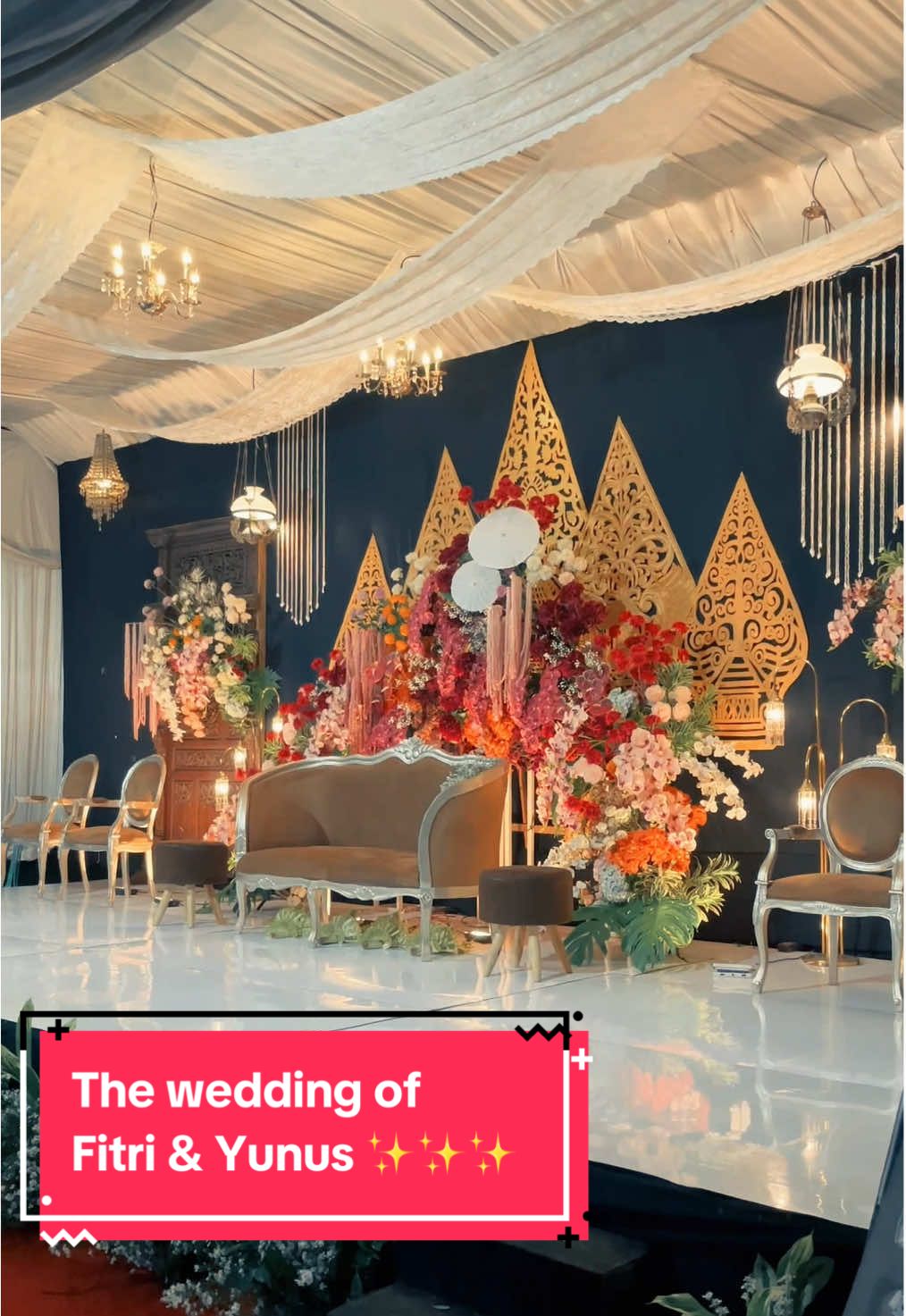 The wedding of Fitri & Yunus ✨✨✨ Dekorasi : #kenayudecoration MUA : @MUA Purwodadi by Bella Nissa  FG : @putrarizkia.official  #IBDeco #dekorasipurwodadi #fyp #groboganhits✨ #dekorasiwedding #weddingdecor #engagement #viral #wedding #dekorasipernikahan #purwodadi24jam #dekorasiblora #purwodadi #blora #grobogan #pernikahan #purwodadihits  #creatorsearchinsights 