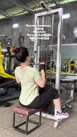 Always favorite sama kaos olahraga ini🥰 #rekomendasi #bajuolahraga #kaosolahraga #gymwear #bajugym #kaosgym 