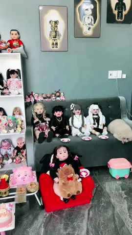 Nay lễ của các con yêu 😘😘 chúc các pé luôn hạnh phúc vui vẻ #tâmlinh #hansa #xuhong #kuman 