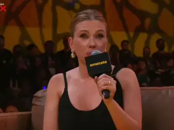 Scarlett Johansson doing press for Jurassic World Rebirth yesterday in Mexico City #jurassicworldrebirth credit 9653wolf on X for the clip 🦖