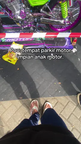 Kapan iso parkir ng knu 😕 #cbgentengbanyuwangi #kontesmodificationmotor #most #pantaiboombanyuwangi 