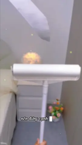 Cây lăn bụi cán dài đa năng tiện lợi #mingiadung #caylanbui #caylanbuicandai #caylanbuiquanao #caylanbuidanang #caylanbuigagiuong 