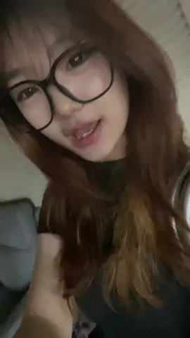 im not thai but ok this song catchy