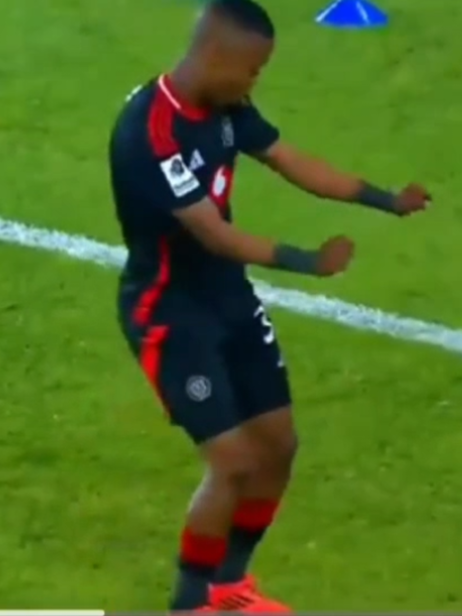 Some of the celebrations by Pirates players  #OrlandoPirates  #OnceAlways  Skuta Baba