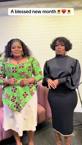 A Blessed Sunday and New Month from us, May everything be double double ooo 🌻🌻 @Pasi My sister we are blessed #viral_video #foryoupage❤️❤️ #fyp #nombulelomhlongo #madlomo #pasikoetle @Scandal! 