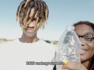 I remember the first time i got into underground, i was scrolling on tiktok in 2020 and i heard this artost called sofaygo. In 2021 my whole music taste changed when i first ever heard 