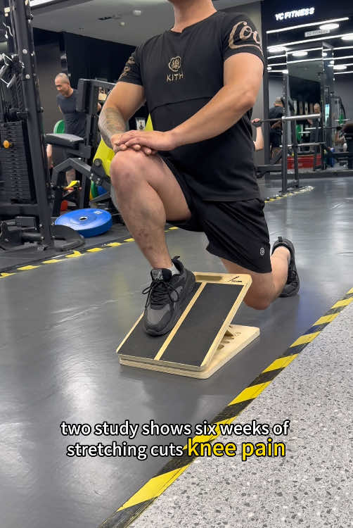 Enhance your flexibility and reduce tension with this portable wooden slant board, perfect for calf stretching, squats, and physical therapy. Adjustable incline levels make it ideal for knees, ankles, and overall leg care.#legday #kneepain #homeworkout #FathersDayGift 