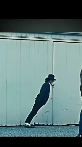 Michael Jackson moonwalk 