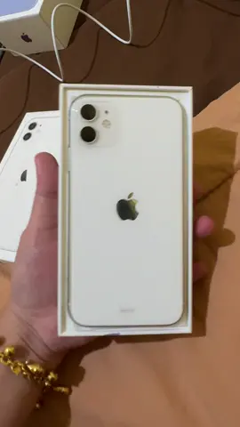 Ready ambon bosku, iphone 11/64/128gb wrna putih 