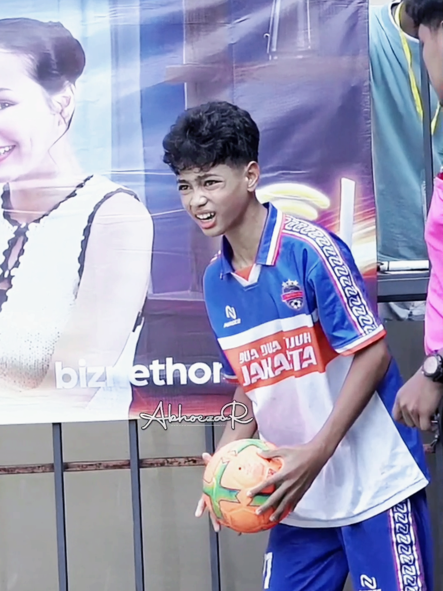 SMPN 227 Jakarta Futsal ⚽ . #smpstory #anakfutsal #cowokfutsal #anaksmpmeresahkan #cowokkece 