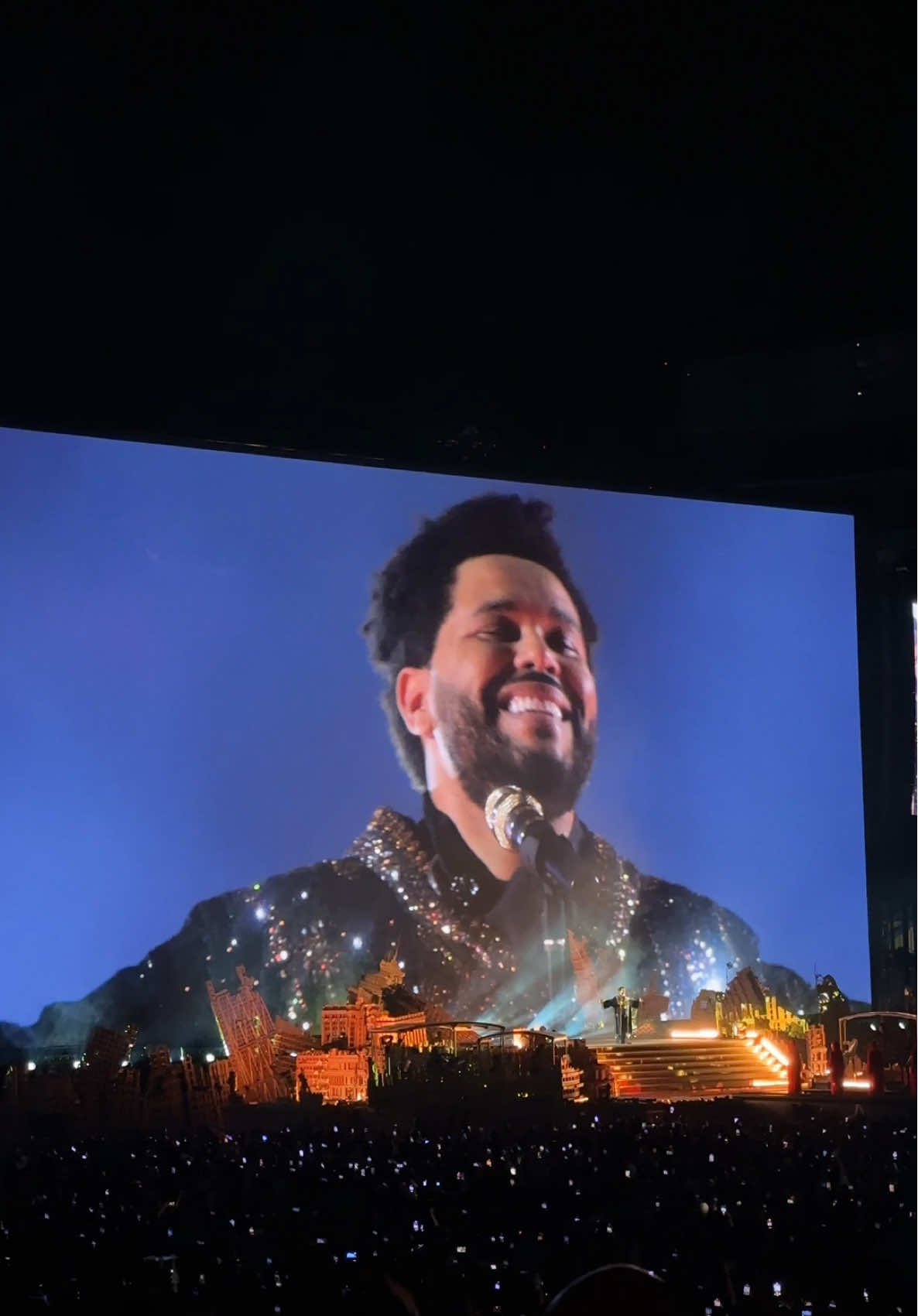 The Weeknd легенда 🖤 XO forever  #theweeknd #concertoutfit #usa 
